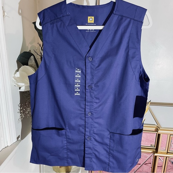 NWT 🆕CHOICE OF: Red or Grape only Wonder Wink Nurse Scrub Vest/Smock Med - Picture 2 of 12